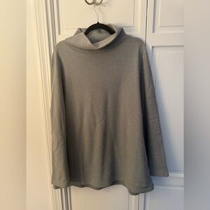 Cobble Hill Turtleneck in Terry Fleece (Heather Grey)